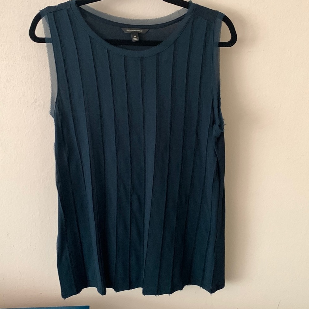 Dark Green Banana Republic Medium